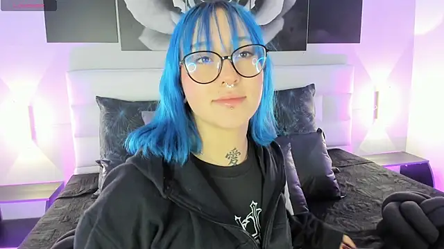 Snapshot of sofi_bakerr chatting on 11.13.25 sofi bakerr online show from 11.13.25