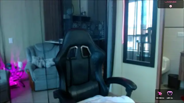 tevenwhiite online show from 11.16.25