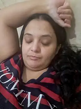 Snapshot of sarahhh1987 chatting on 12.24.24 sarahhh1987 online show from 12.24.24