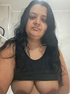 Snapshot of sarahhh1987 chatting on 02.27.26 sarahhh1987 online show from 02.27.26