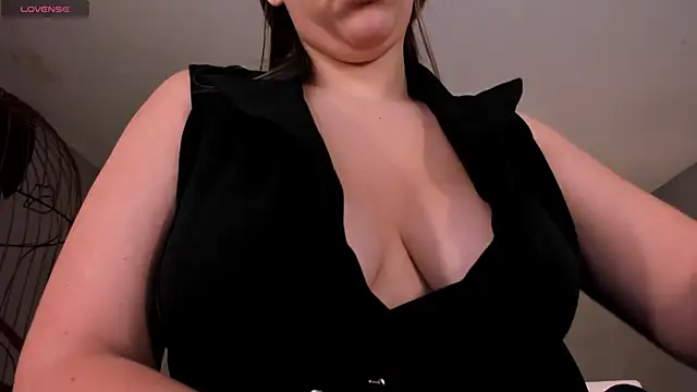 BellaRose X online show from 09.27.25