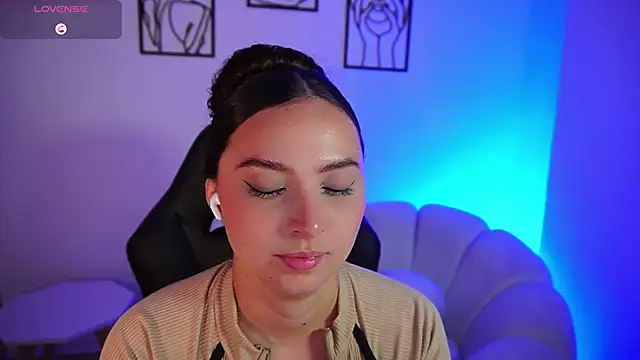 AliceHarper  online show from 06.23.26