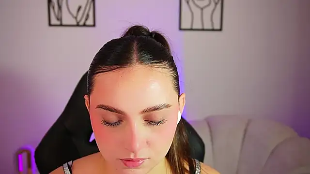 AliceHarper  online show from 08.05.26