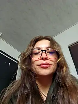 Snapshot of mmmVirginia chatting on 01.16.26 mmmVirginia online show from 01.16.26