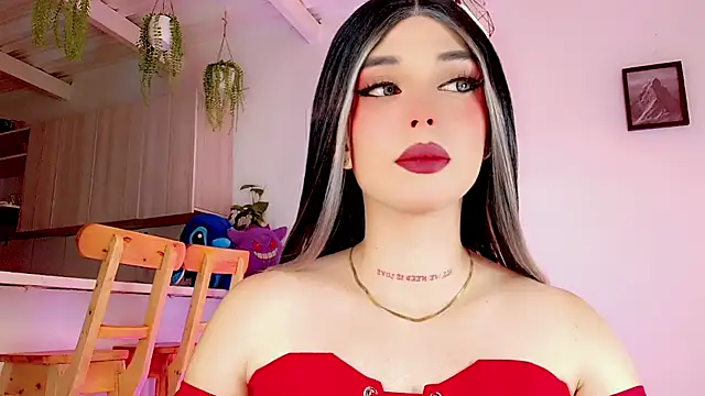 Snapshot of Marian_LV chatting on 03.22.25 Marian LV online show from 03.22.25