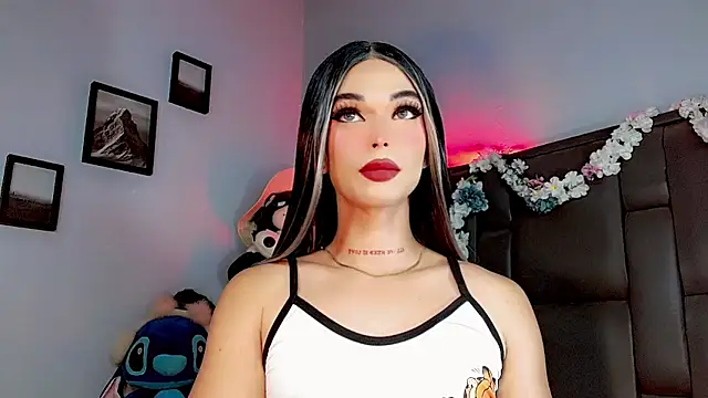 Snapshot of Marian_LV chatting on 09.12.25 Marian LV online show from 09.12.25