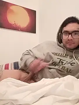 Snapshot of ILLUM1NATE chatting on 12.05.25 ILLUM1NATE online show from 12.05.25