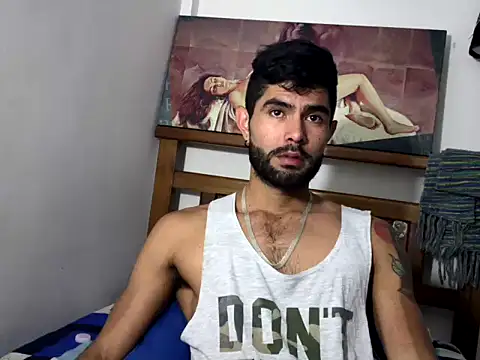 Snapshot of hideonbush051 chatting on 02.16.26 hideonbush051 online show from 02.16.26