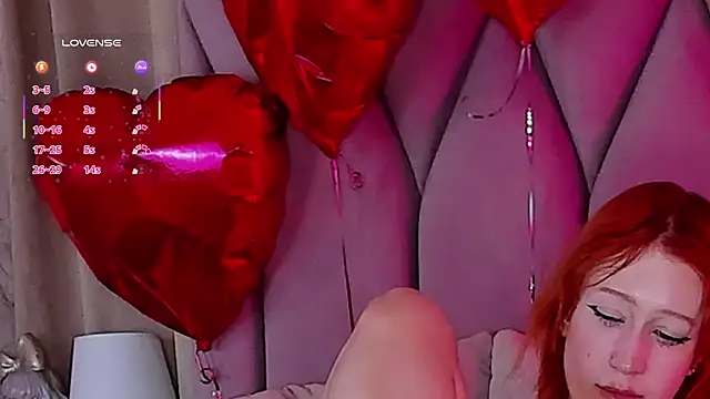 Snapshot of Eva_Cramer chatting on 02.21.25 Eva Cramer online show from 02.21.25