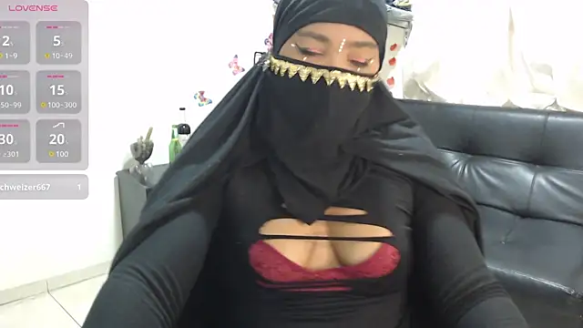 Snapshot of Aaliyah_brown chatting on 01.22.25 Aaliyah brown online show from 01.22.25