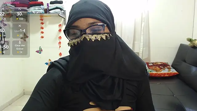 Snapshot of Aaliyah_brown chatting on 09.24.25 Aaliyah brown online show from 09.24.25