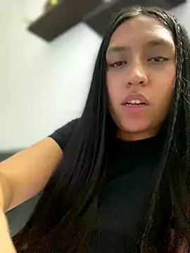 Salome golvert online show from 12.03.24