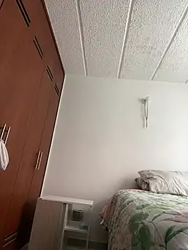 Salome golvert online show from 12.18.24