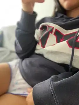 Salome golvert online show from 12.19.24