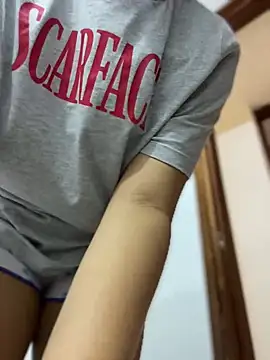 Salome golvert online show from 12.31.24