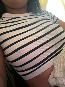 Snapshot of Salome_golvert chatting on 02.05.26 Salome golvert online show from 02.05.26