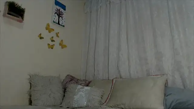 Snapshot of sharloth_x18 chatting on 10.13.25 sharloth x18 online show from 10.13.25