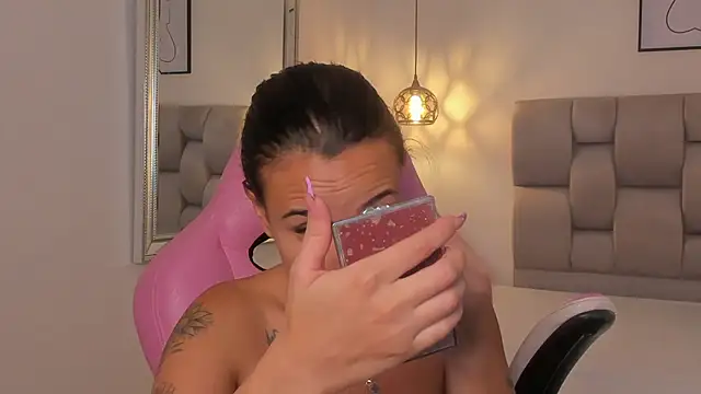 Susan-Sweet-7 online show from 09.22.25