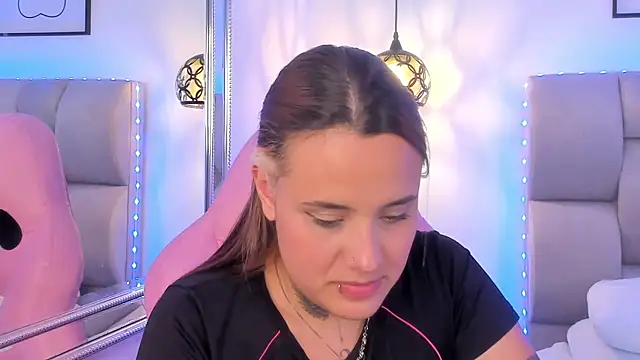 Susan-Sweet-7 online show from 07.30.26
