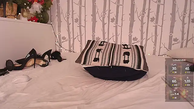 Snapshot of Aimeekelly_ chatting on 12.26.24 Aimeekelly online show from 12.26.24