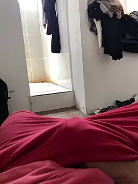 Snapshot of thfrances chatting on 02.01.25 thfrances online show from 02.01.25