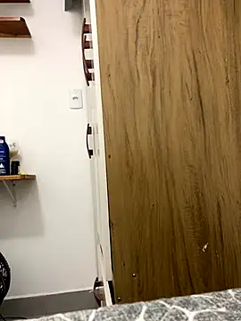 Snapshot of thfrances chatting on 10.27.25 thfrances online show from 10.27.25