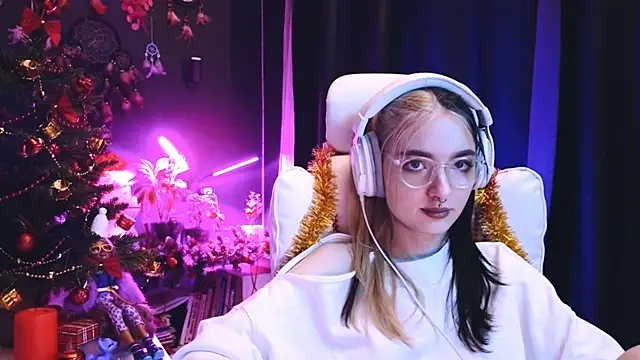 Avi Nile online show from 12.11.24