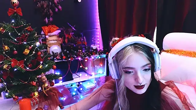 Avi Nile online show from 12.26.24