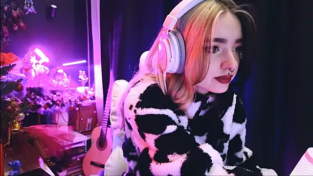 Avi Nile online show from 01.17.25