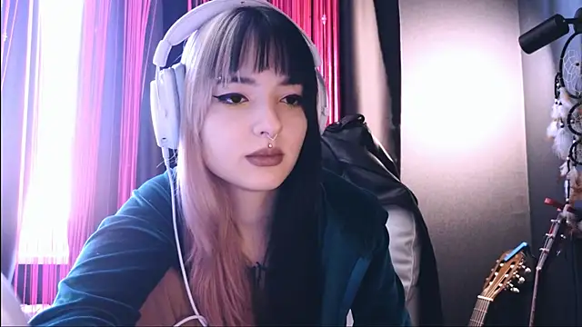 Avi Nile online show from 09.16.25