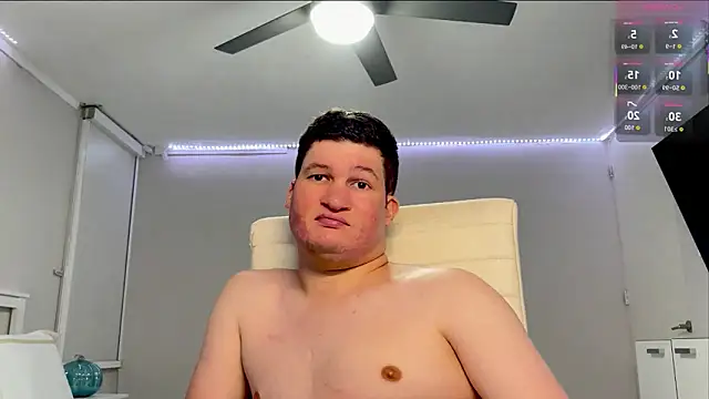 Lorenzo hernandez online show from 09.23.25