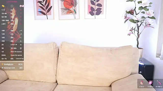 Zarawilliams online show from 02.06.25