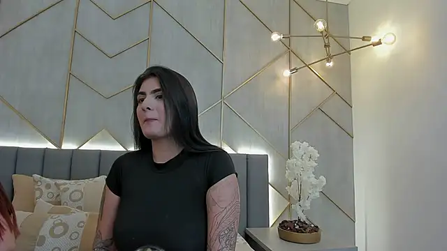 IrisBaker online show from 03.09.25