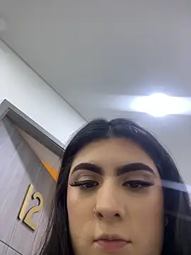 IrisBaker online show from 09.15.25