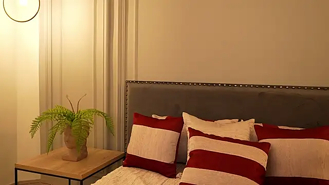 IrisBaker online show from 10.21.25