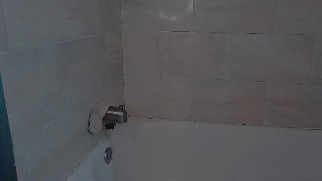 Snapshot of paytonkelly chatting on 01.10.25 paytonkelly online show from 01.10.25