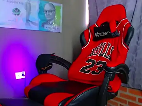 Snapshot of smoker445 chatting on 03.02.25 smoker445 online show from 03.02.25