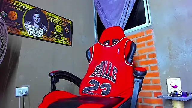 Snapshot of smoker445 chatting on 10.15.25 smoker445 online show from 10.15.25