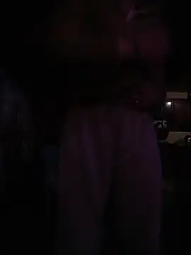 Snapshot of Chicavixy chatting on 11.06.25 Chicavixy online show from 11.06.25