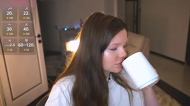 Your Sweet Julia online show from 04.26.26