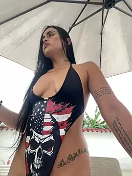 Snapshot of Alexandra_duque chatting on 01.26.25 Alexandra duque online show from 01.26.25