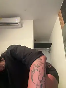 Snapshot of Alexandra_duque chatting on 02.14.25 Alexandra duque online show from 02.14.25