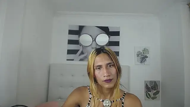 Brisahott online show from 03.18.26