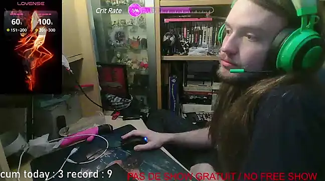 Snapshot of nicolasdumand21 chatting on 12.13.24 nicolasdumand21 online show from 12.13.24