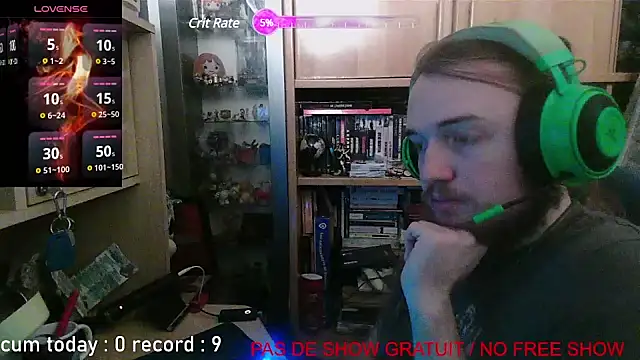 Snapshot of nicolasdumand21 chatting on 12.22.24 nicolasdumand21 online show from 12.22.24