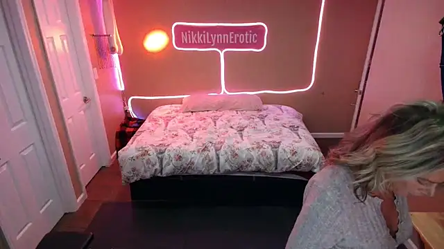 NikkiLynnErotic online show from 12.05.25