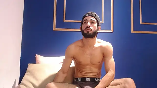 Moon and aaron online show from 03.18.26