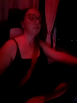 Snapshot of cuplubijoanna chatting on 02.26.25 cuplubijoanna online show from 02.26.25