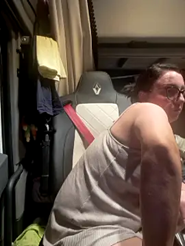 Snapshot of cuplubijoanna chatting on 03.19.25 cuplubijoanna online show from 03.19.25