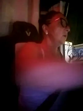 Snapshot of cuplubijoanna chatting on 09.15.25 cuplubijoanna online show from 09.15.25